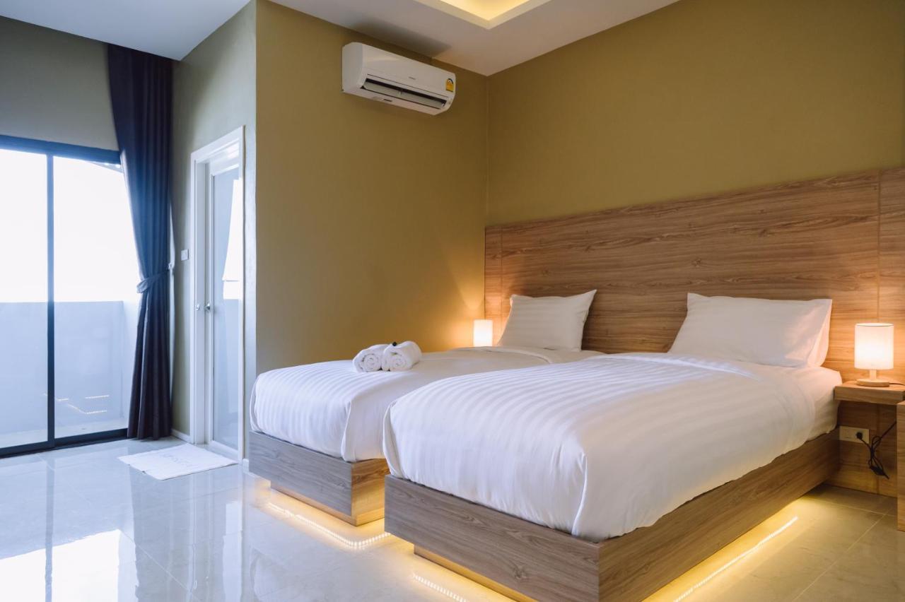 The Cape Hotel Удон Тани Екстериор снимка