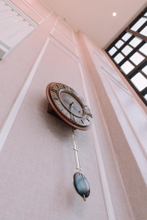 The Cape Hotel Удон Тани Екстериор снимка