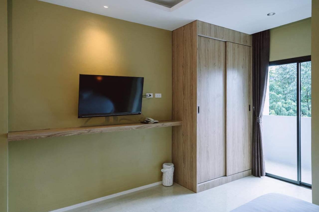 The Cape Hotel Удон Тани Екстериор снимка